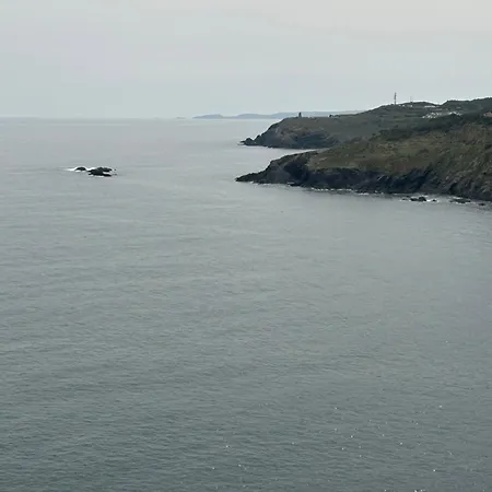 T2 With Sea View And Swimmimg Pool. Cerbère